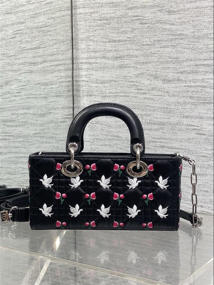 2026 720815164012590